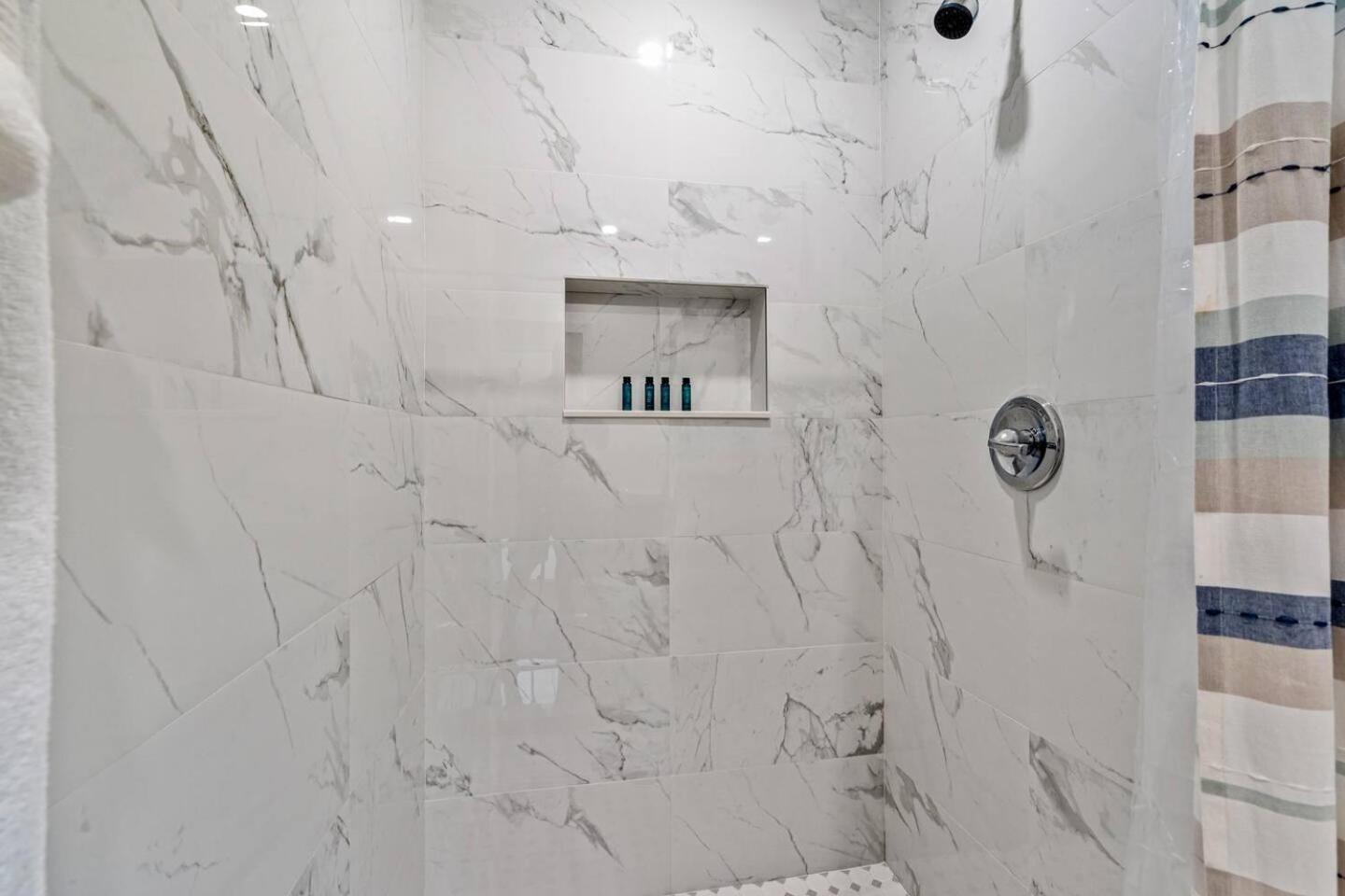 Villa Beautiful Villa - Pool, Game Room - Near Beaches Pembroke Pines
